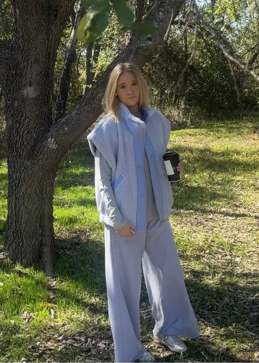 Baxter Sherpa Vest- Blue Lavender