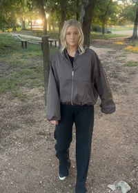 Hazel Elastic Hemmed Jacket in Cocoa