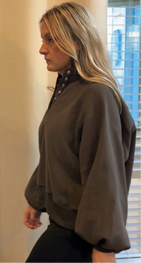 Linley Snap Button Sweatshirt- Mushroom