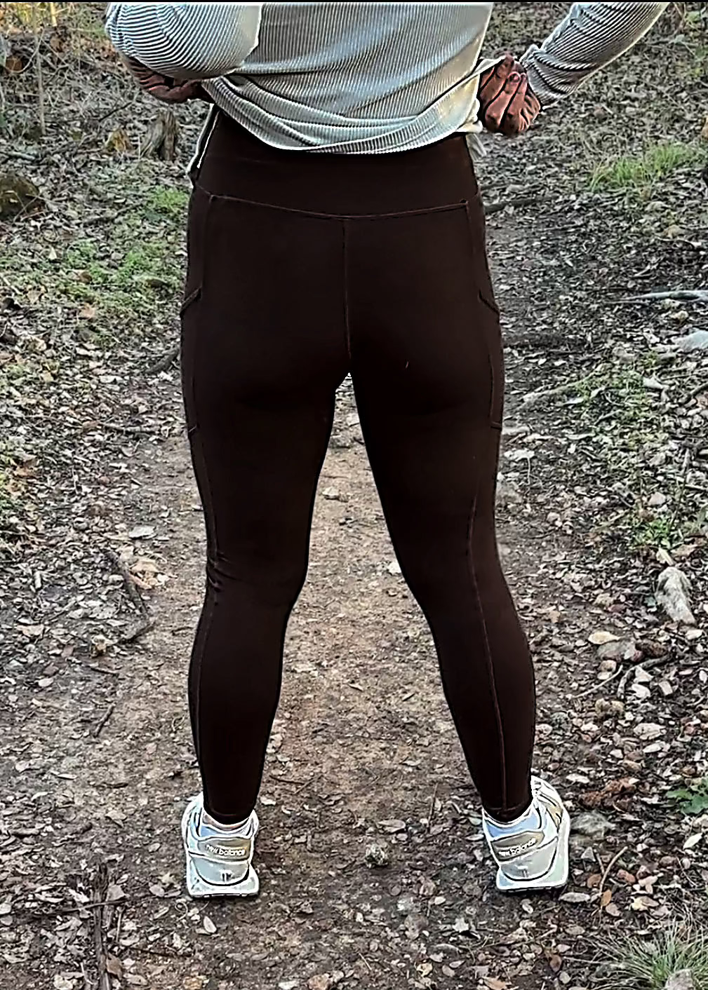 Logan Pocket Leggings-Chocolate