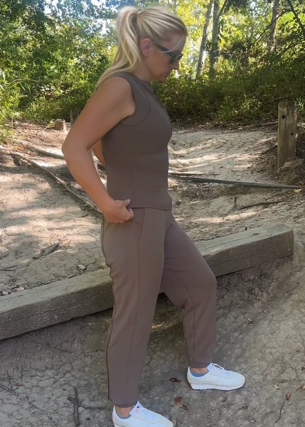 Motion Henley Tank- Truffle