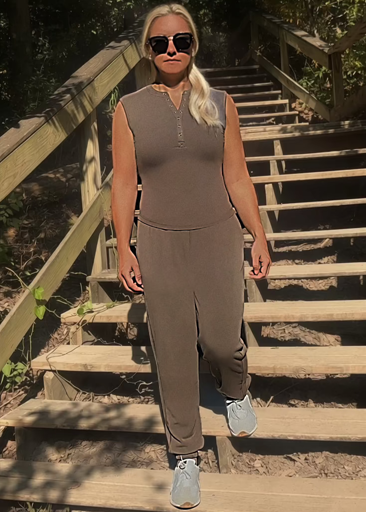 Motion Henley Tank- Truffle