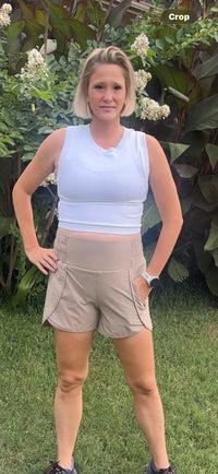 Valley Zipper Pocket Shorts- Latte